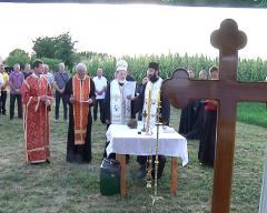 Епископ шабачки Лаврентије освештао темељ цркве - капеле у Богатићу